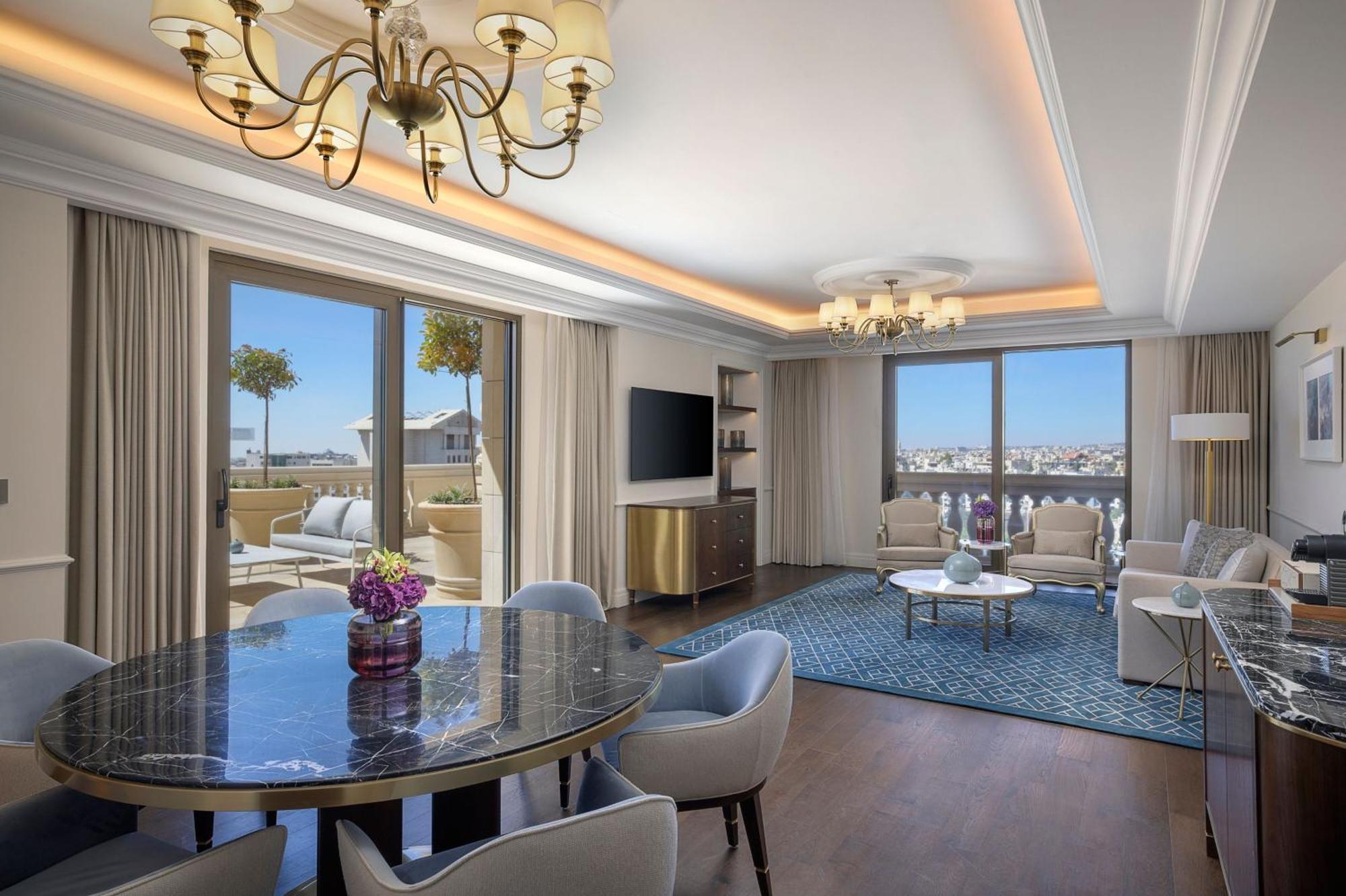The Ritz-Carlton, Amman Hotel Bagian luar foto Presidential Suite