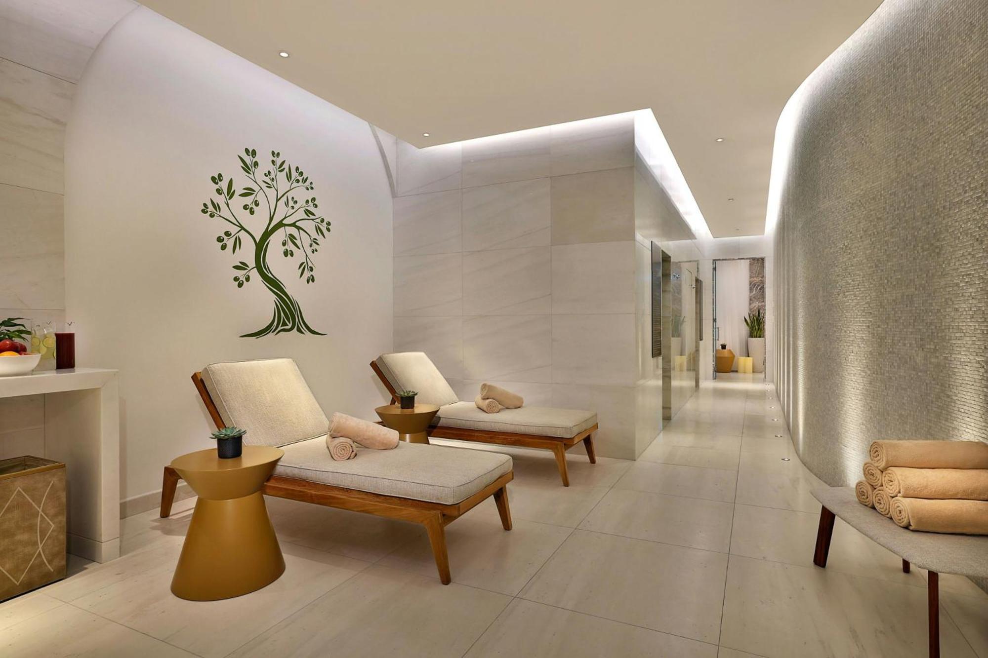 The Ritz-Carlton, Amman Hotel Bagian luar foto Spa at The Westin