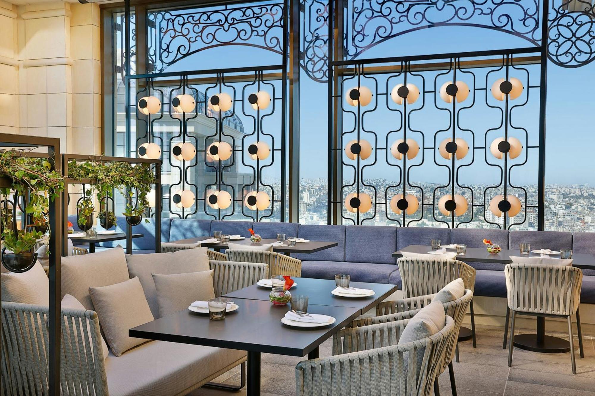 The Ritz-Carlton, Amman Hotel Bagian luar foto The Terrace