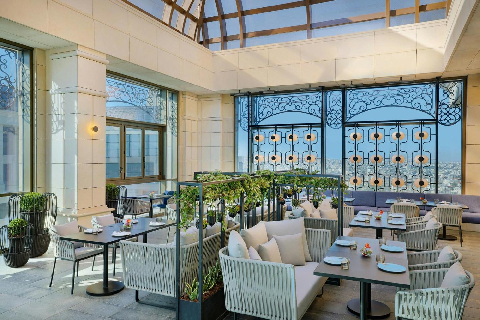 The Ritz-Carlton, Amman Hotel Bagian luar foto The Terrace