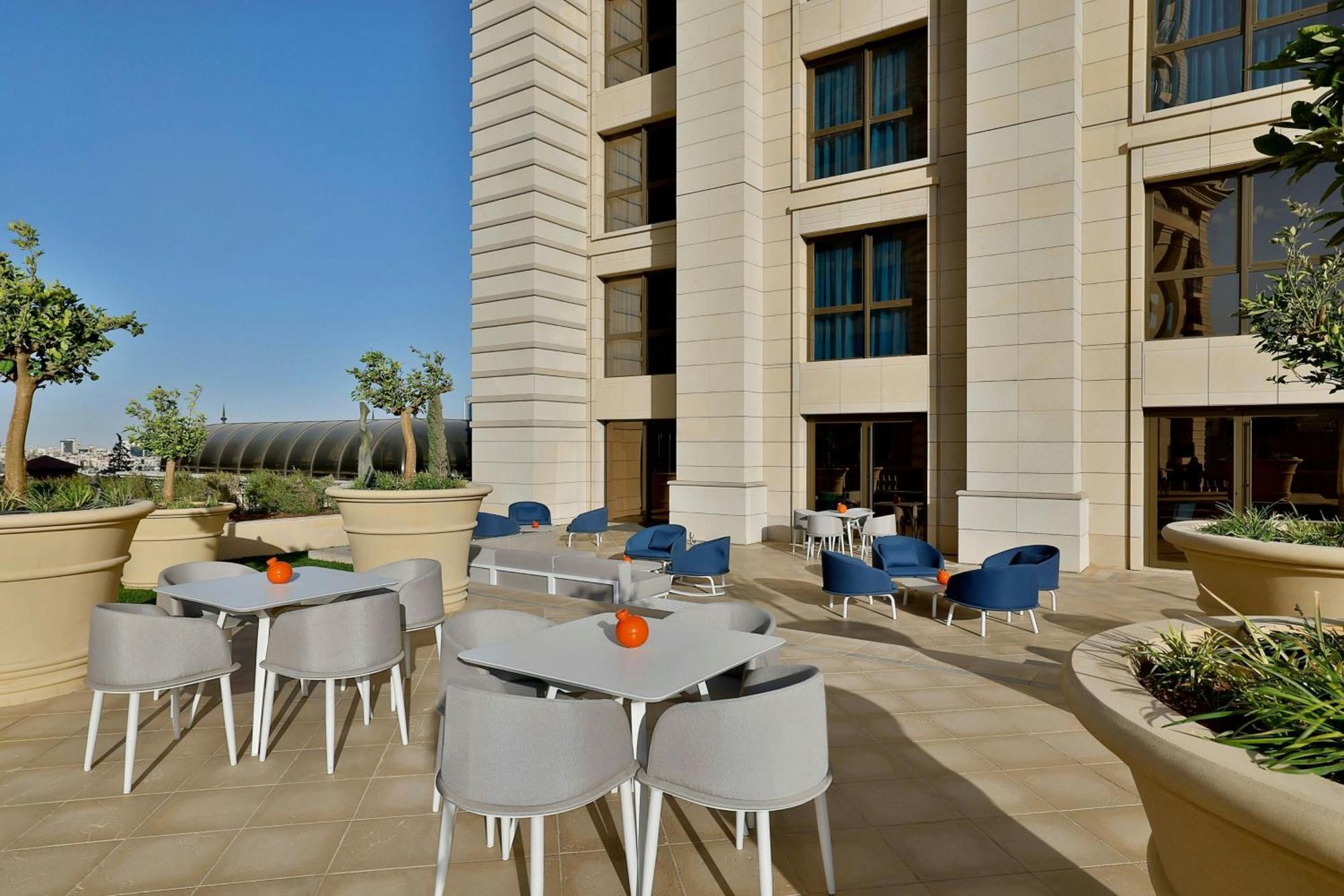 The Ritz-Carlton, Amman Hotel Bagian luar foto The Terrace