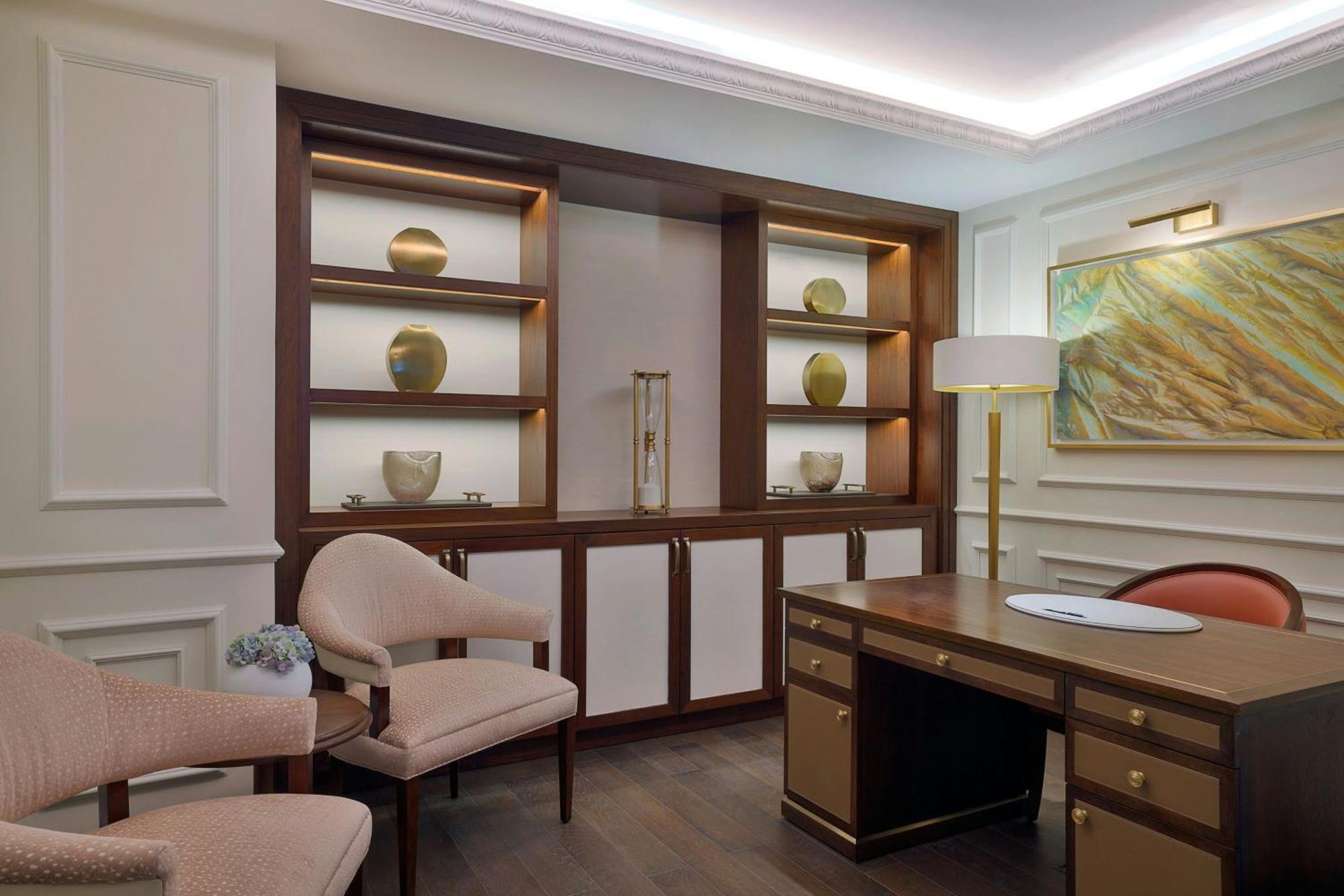 The Ritz-Carlton, Amman Hotel Bagian luar foto Office of the Prime Minister